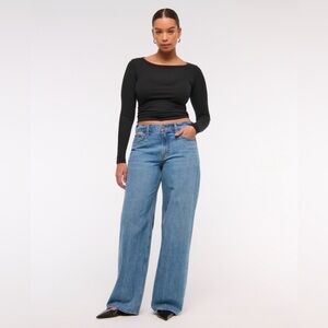 A&F Women’s Curve Love Ultra Loose Low Rise Jeans